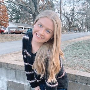 Meet your Posher, Carly